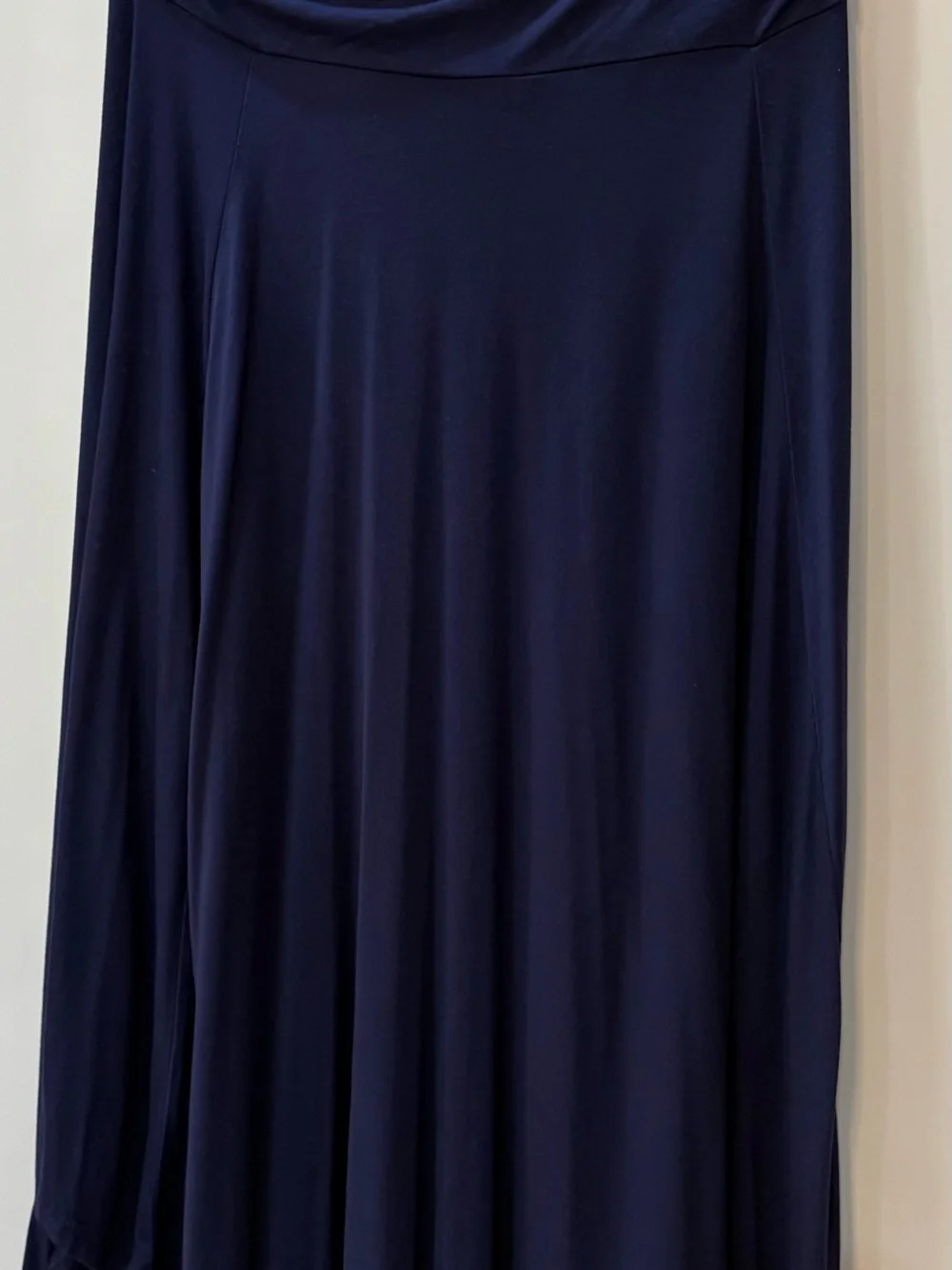 DJT fashions flowing navy